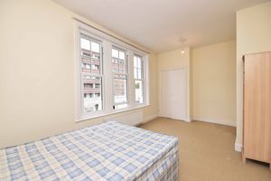 Bedroom- click for photo gallery